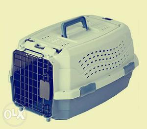 Pet carrier, New unboxed,best quality fiber plastic with top