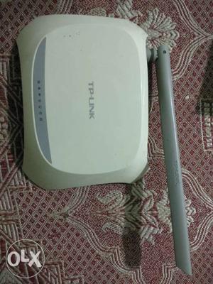 TP Link WIFI Router 150Mbps in perfect Working