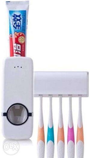 Toothpaste dispenser