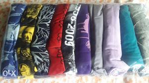 10 pure cotton,printed, multicoloured T-shirts