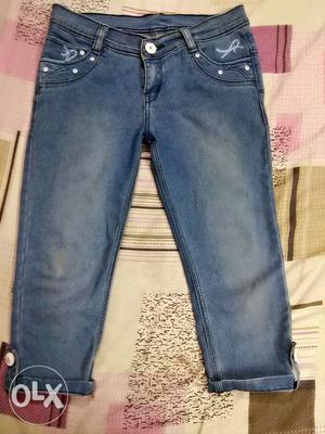 3/4 jeans size:30 suitable for children new one,