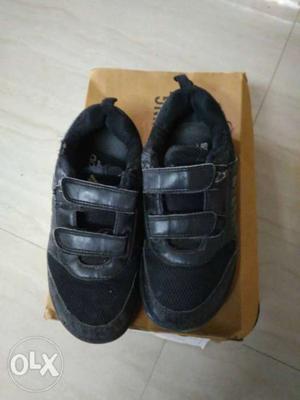Adidas school shoe, boy, UK size 12 one year old