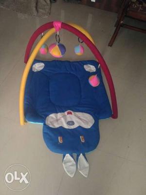 Baby play gym in excellent condition