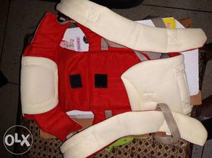 Baby's Red And white Carrier Box