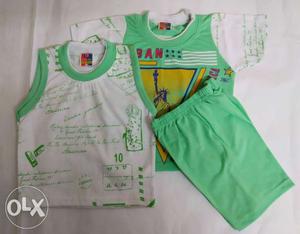 Boy's White And Green Sleeveless Top