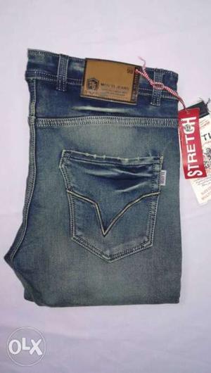 Branded jeans At unbelievable price Limited stock