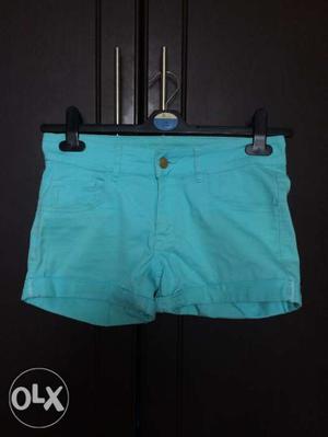 Bright blue Girls H&M brand shorts (Age 14 years)