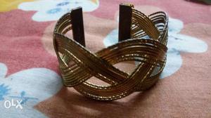 Gold-colored Braided Bangle