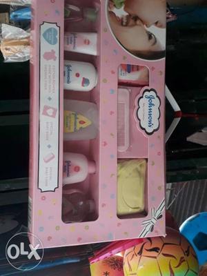 Johnson's Baby Gift Set Box