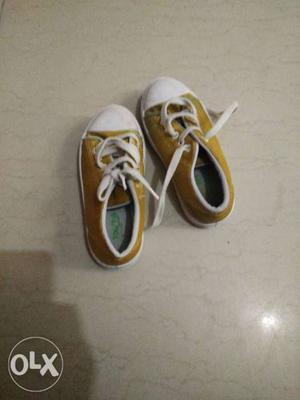 Liberty yellow colour school shoes in very good condition