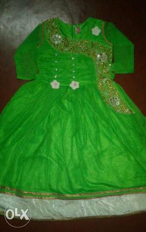 Long frock for 11 to 14 years girls. Size 34.Call