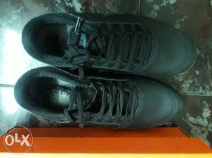 Original size 8 brand new Nike shoes for sale