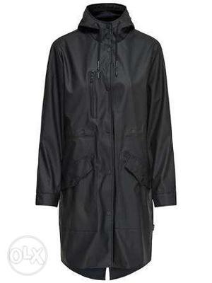 Raincoats (wholesale and retail)