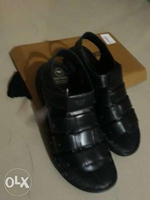Red Tape leather new Sandles size 9. Mrp 