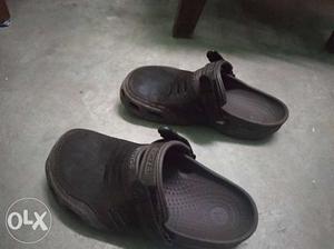 Tip top condition dark brown crocs. not used