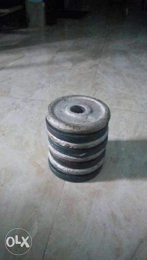 1kg* 6 iron plates.collect from residence