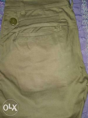 Boys trouser, weist 28, ankle length urgently
