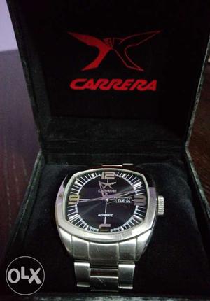 Carrera watch with steel strap with original box.