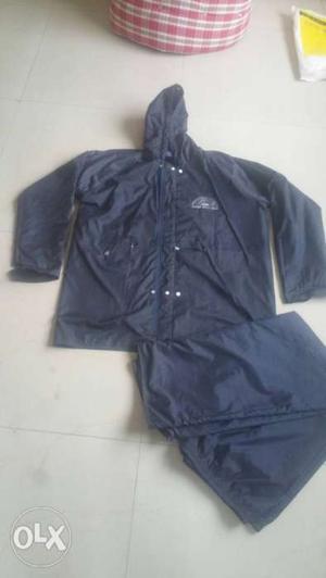 Double sided jacket with raincoat new great to