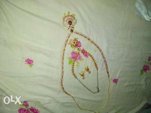 Gold And Pink Imitation jewellery rich look