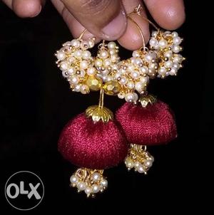 Pair Of Beaded White Gold-colored Jhumka Earrings
