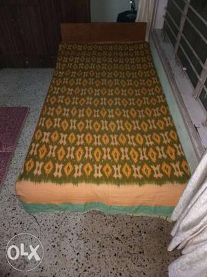 Single wooden bed (2nos)