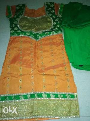 Women's Orange And Green Sleeveless Dress