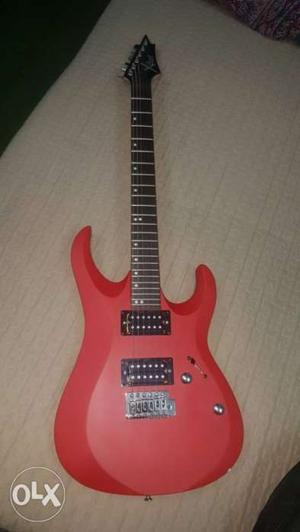 Cort X1 Electric Guitar used as good as new with