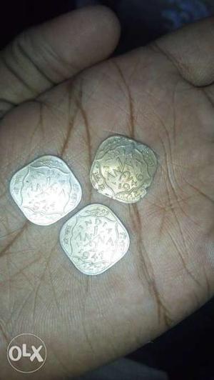 Each coin 200 rs only