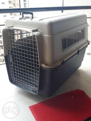 IATA Approved large pet traveller cage. size.