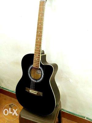 Imported guitar of  in just rs, 1 year warranty