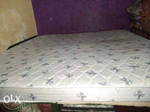 King size 6 inch mattress for sale