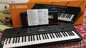 Yamaha PSR E263 it's in very good condition