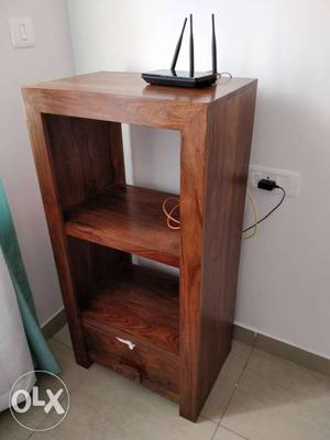 2 shelf with 1 drawer from urban ladder in teak