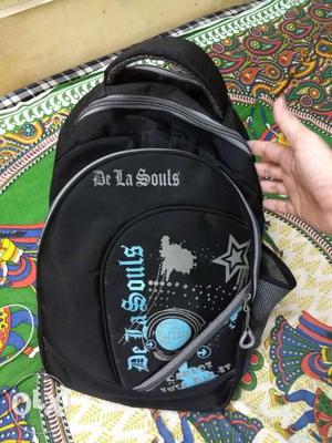 Backpack bag almost new.. excellent condition..