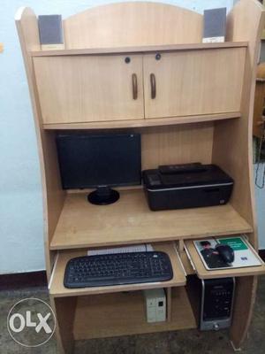 Good quality computer table and plywood
