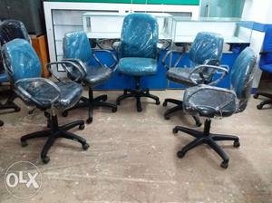 Office Chair Five Pice Set Rs  good Coundsion