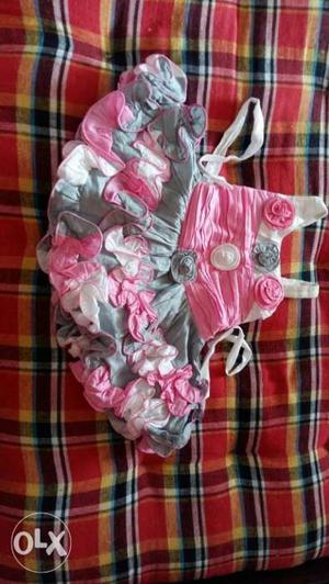 Pretty frock good condition for 6-12 months baby