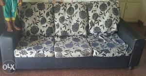Sofa 1 three seater and two single seaters