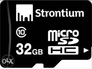 Black Strontium 32 GB MicroSD Card