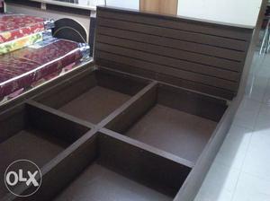 (DEALERS) Brand New double bed 5*6 size