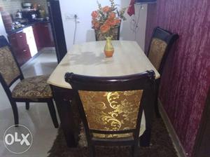 Dining table 4 seater marble top