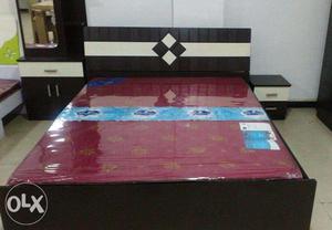 Excellent Condition Bed and centuary mattress. EMi option