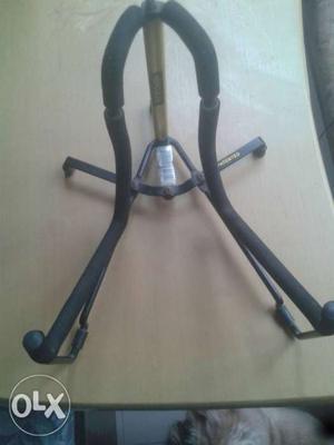 Guitar stand in mint condition