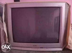 Onida 29' color tv, all new condition