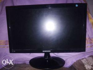 Samsung LED monitor urgent sale