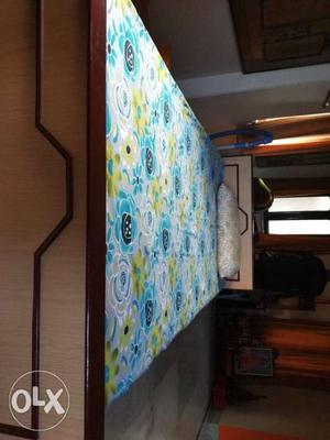 Single bed