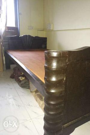 Wooden bed, original and good quality wood used,