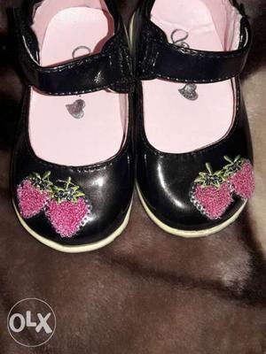 Children's Pair Of Black Leather Flats