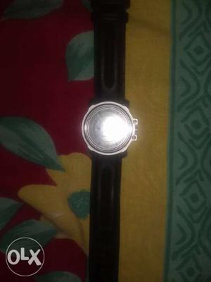 Fastrack original watch worth 